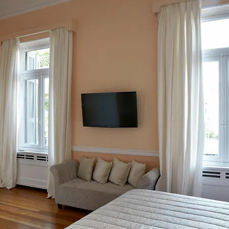 The White House In Plaka By Jj Hospitality Atina